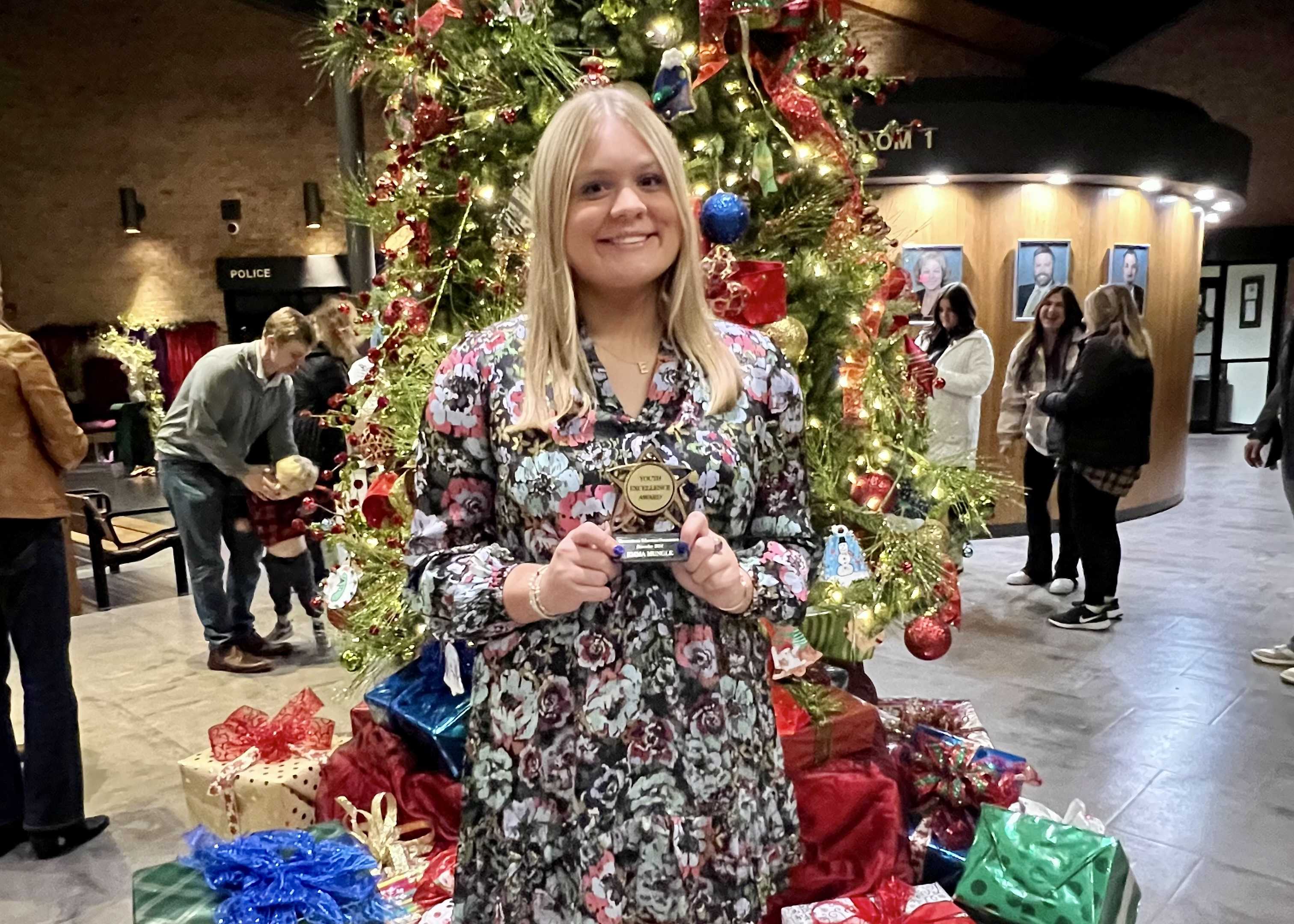 SAA Senior Emma Mungle Wins Youth Excellence Award