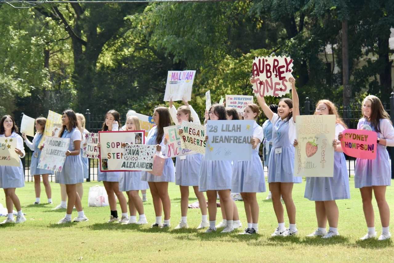 Welcome to the Academy! The Freshmen Welcome Week Tradition