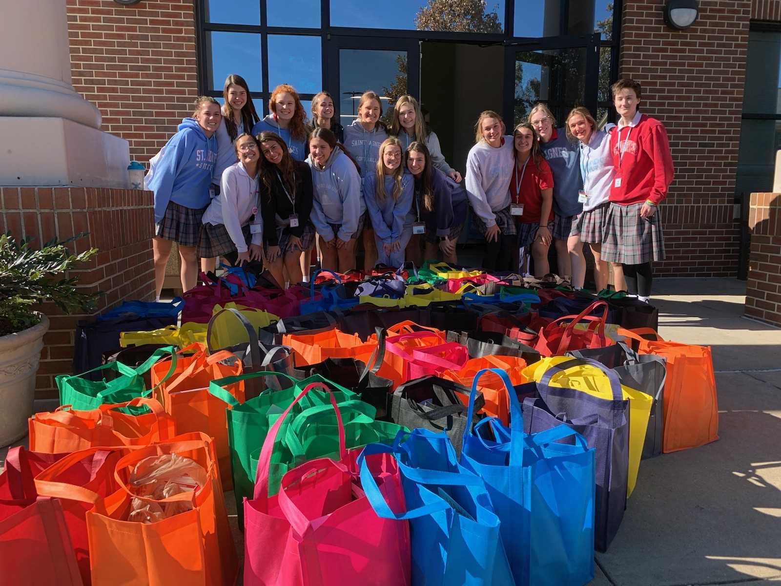 St. Agnes "FriendsGiving" Tradition Continues